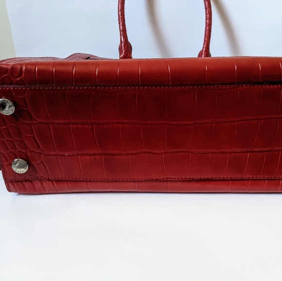 MK Dillon Lg NS Tote RED - Picture 5 of 9